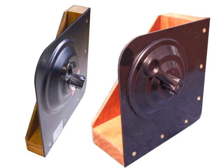 PALÜ - 373 Eckschuh – der Kanten- und Eckenschutz für empfindliche Plattenmaterialien