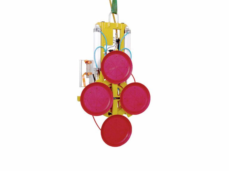 Der Vakuumheber 7025-MD2-4 ist der Saugheber für die Isolierglasfertigung.