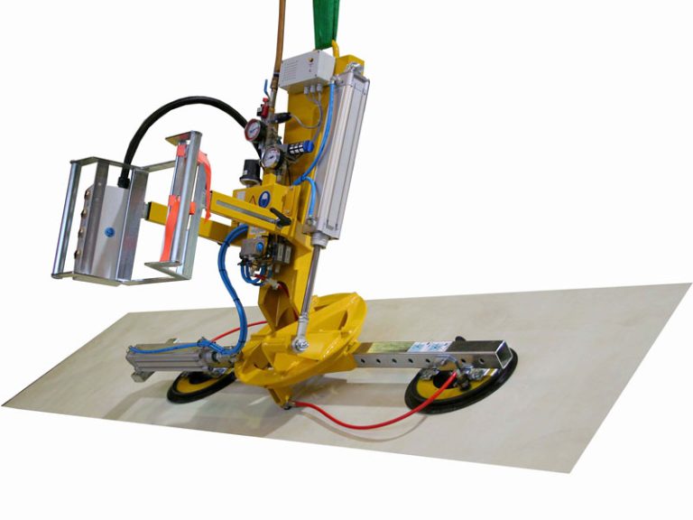 Der Vakuumheber 7025-MDmS4-2/E ist für die Produktion von Fenstern und Türen gedacht. Der Abstand seiner Sauger ist veränderbar.